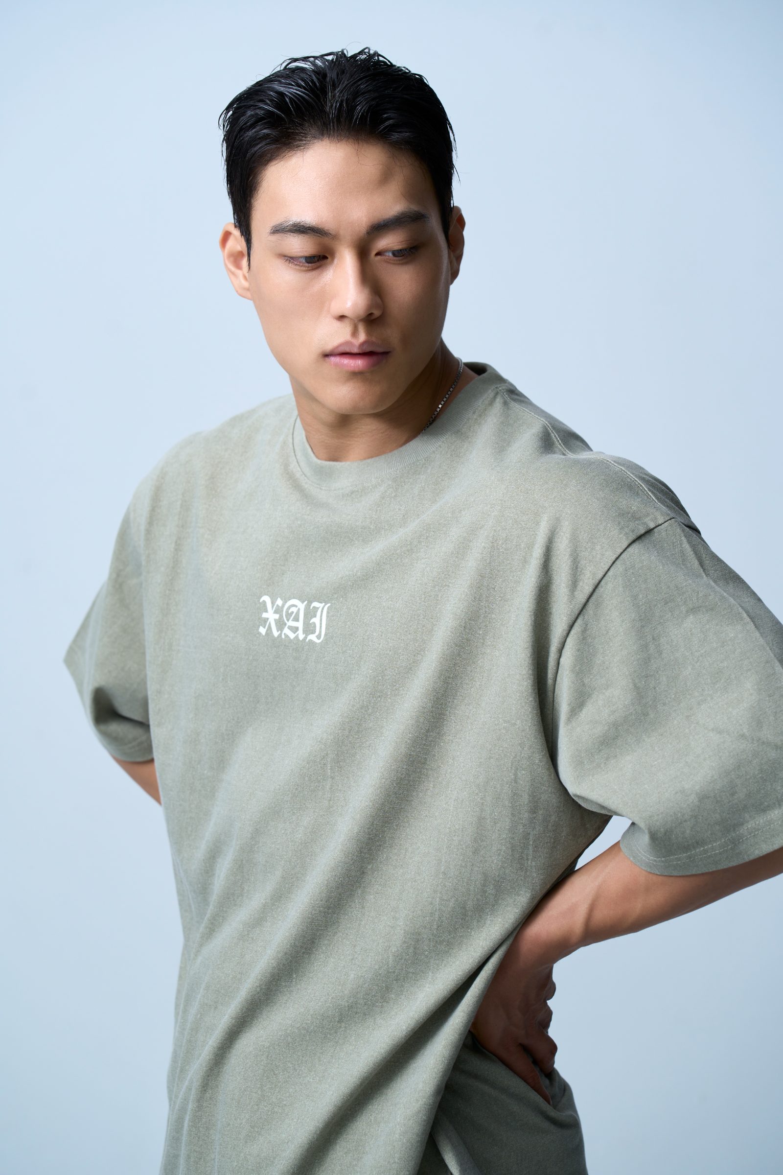 ๐๐๐ ํฐํธ ๋ก๊ณ ํผ๊ทธ๋จผํธ ์ค๋ฒํ ํฐ์
์ธ (Khaki) 3